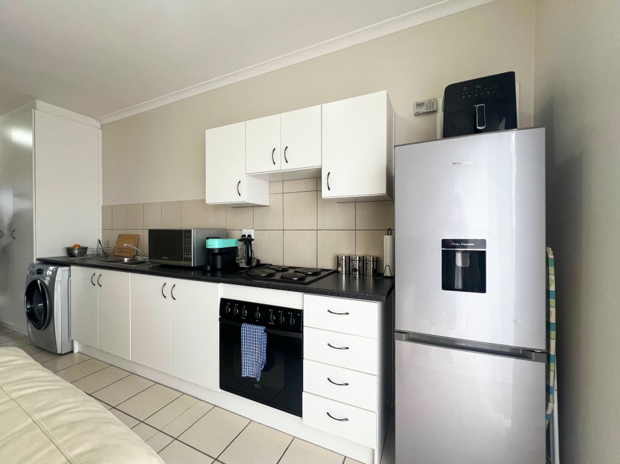 To Let 1 Bedroom Property for Rent in Kraaifontein East Western Cape